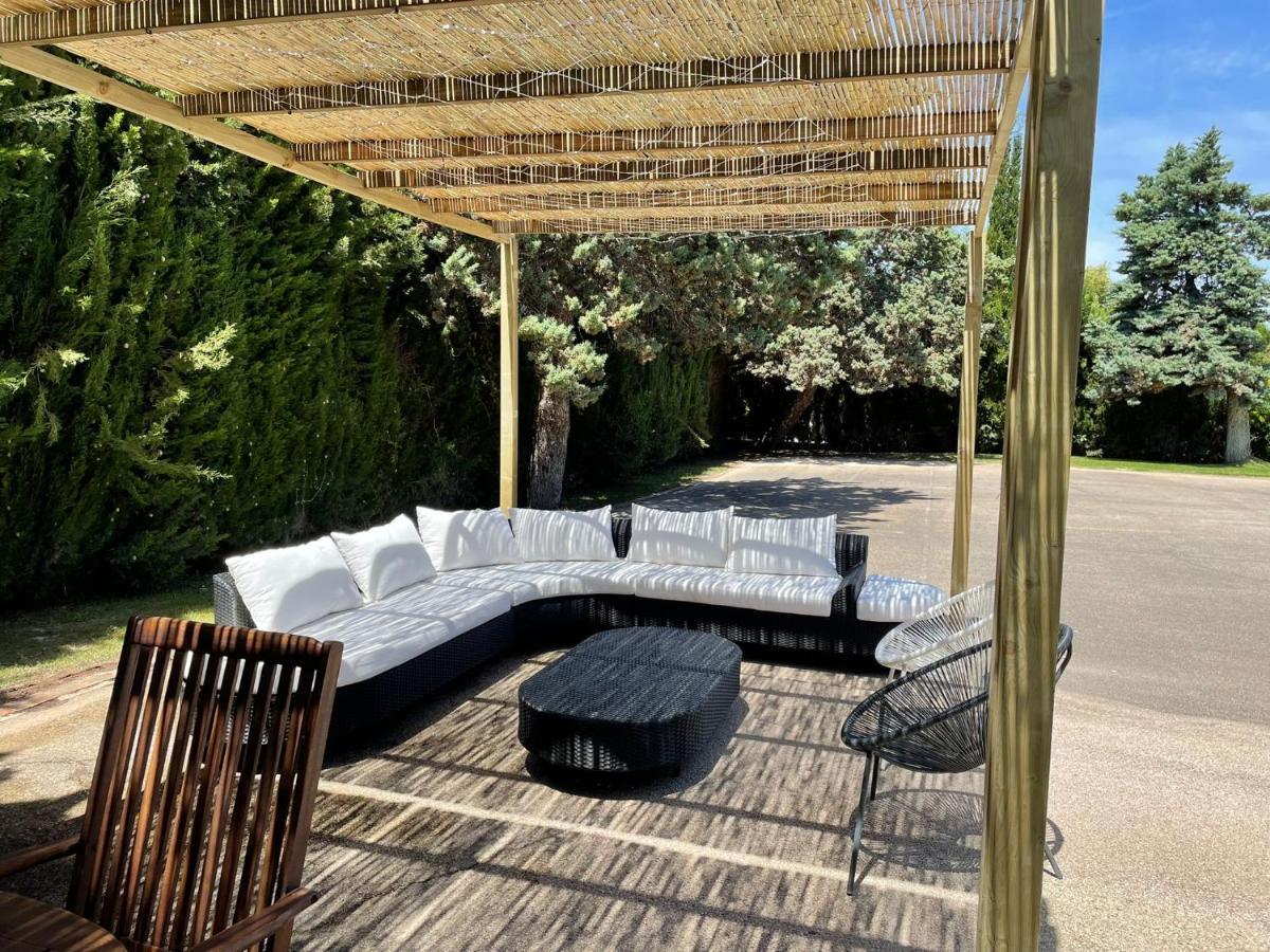 Casa Mediterranea Con Gran Jardin Y Piscina A 500 M De La Playa Roda de Bará Exterior foto